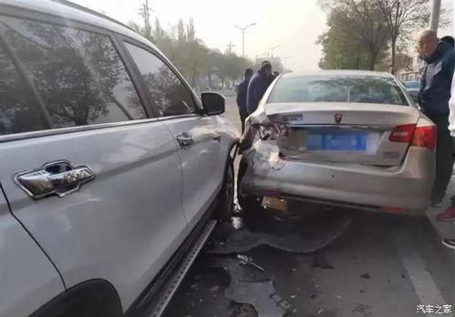 明星追尾事故,瞬间聚焦交通法规与公众关注