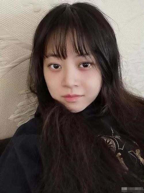 网红扔午餐肉视频大全,趣味瞬间引发网友热议