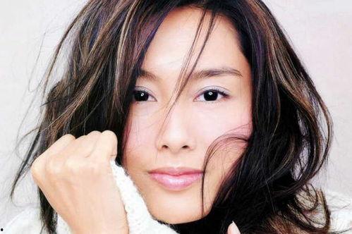 香港女明星美女,揭秘美艳女明星的时尚魅力