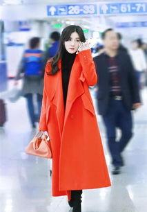 明星红色衣服搭配图片,红色盛装，演绎时尚魅力瞬间